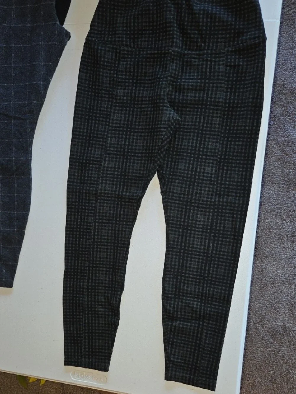 Lysse 3 Pack Black & Charcoal Plaid Leggings - Picture 3 of 8